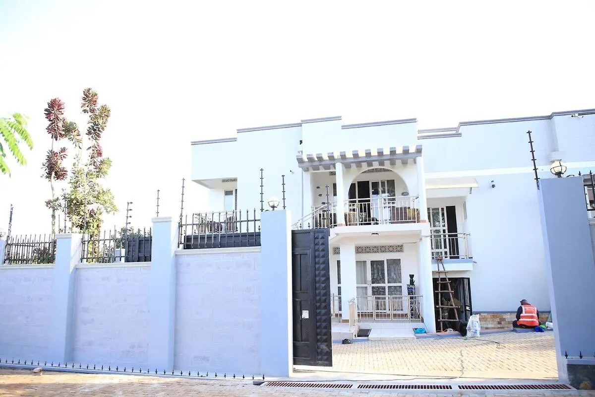 Buwate Hill View Luxury Suites Kampala Apartamento